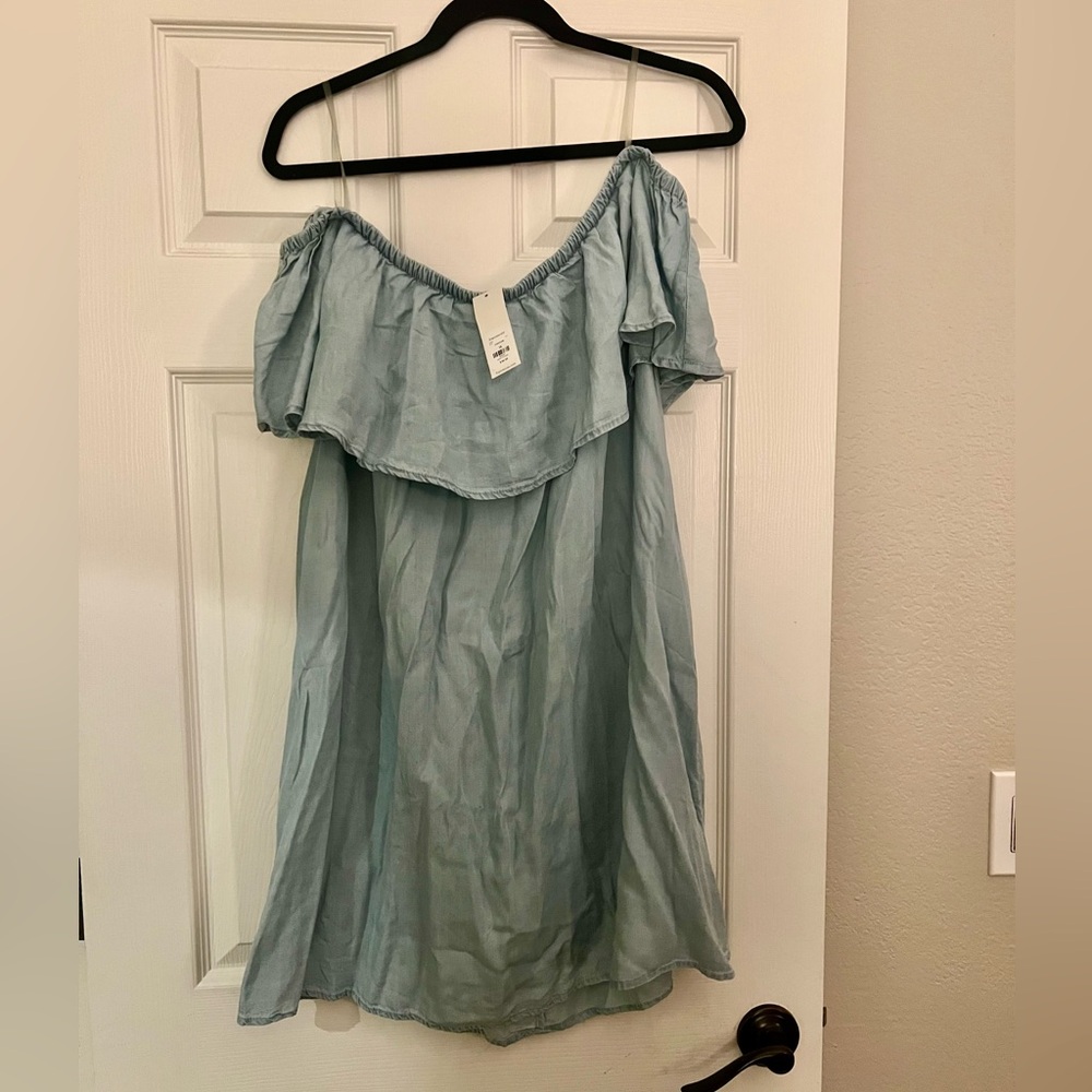 FINAL PRICE - Size 1X NWT chambray dress🌺